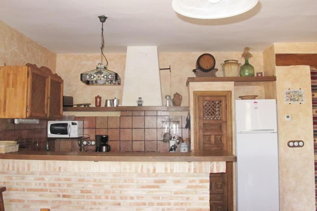 Gran Casa, Lagunas De Ruidera, Bbq, Porche, Chimenea Exteriör bild