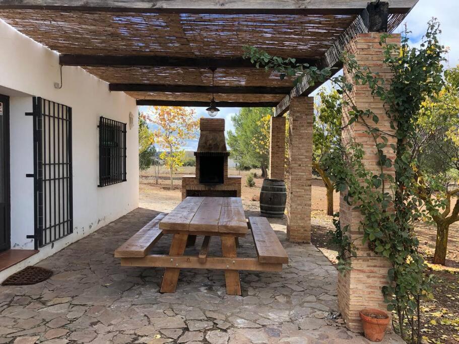 Gran Casa, Lagunas De Ruidera, Bbq, Porche, Chimenea Exteriör bild